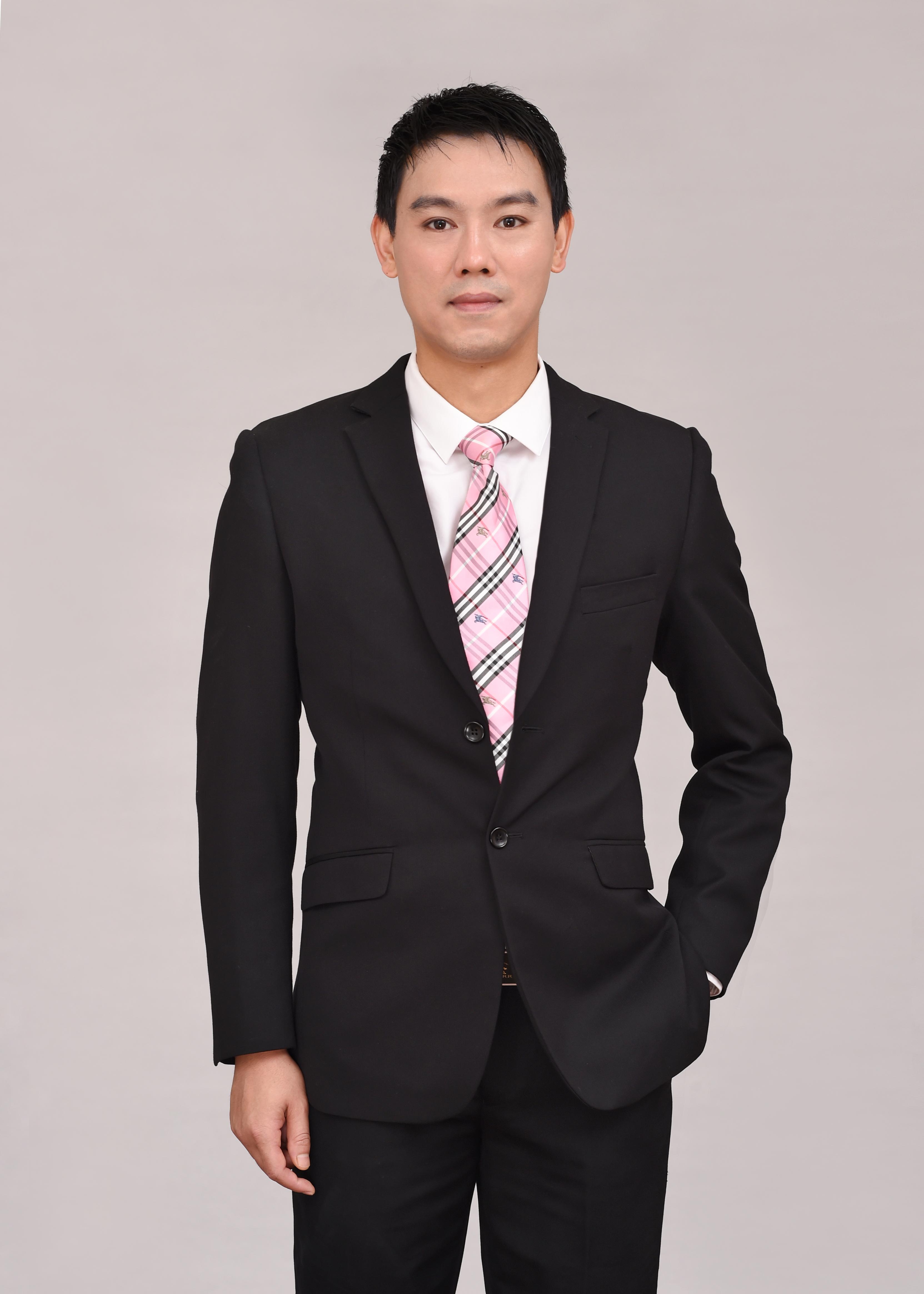 邹建军 动态图形设计负责人